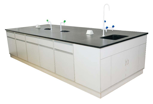 ľ������ʵ��̨